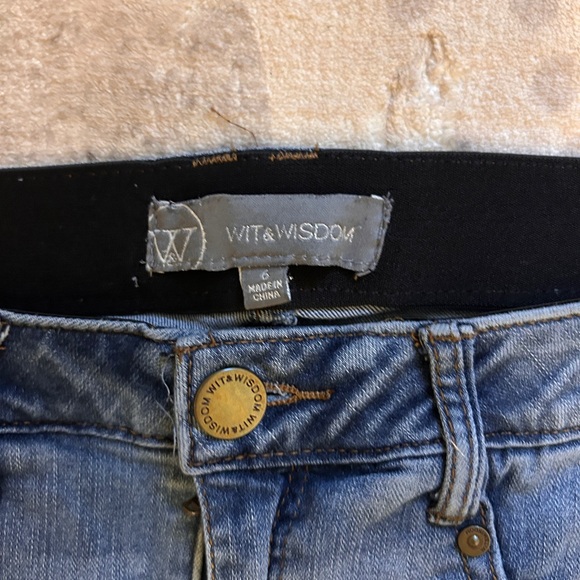 Wit & Wisdom Ab Solution side Girlfriend Jeans Size 6 - Picture 5 of 11